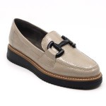 Pitillos mocassin Beige lakleer 5392